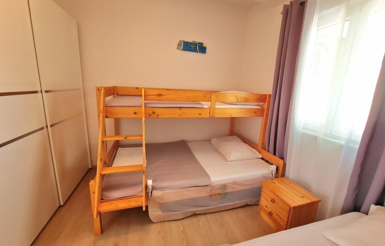 Apartment In 무르테르 외부 사진