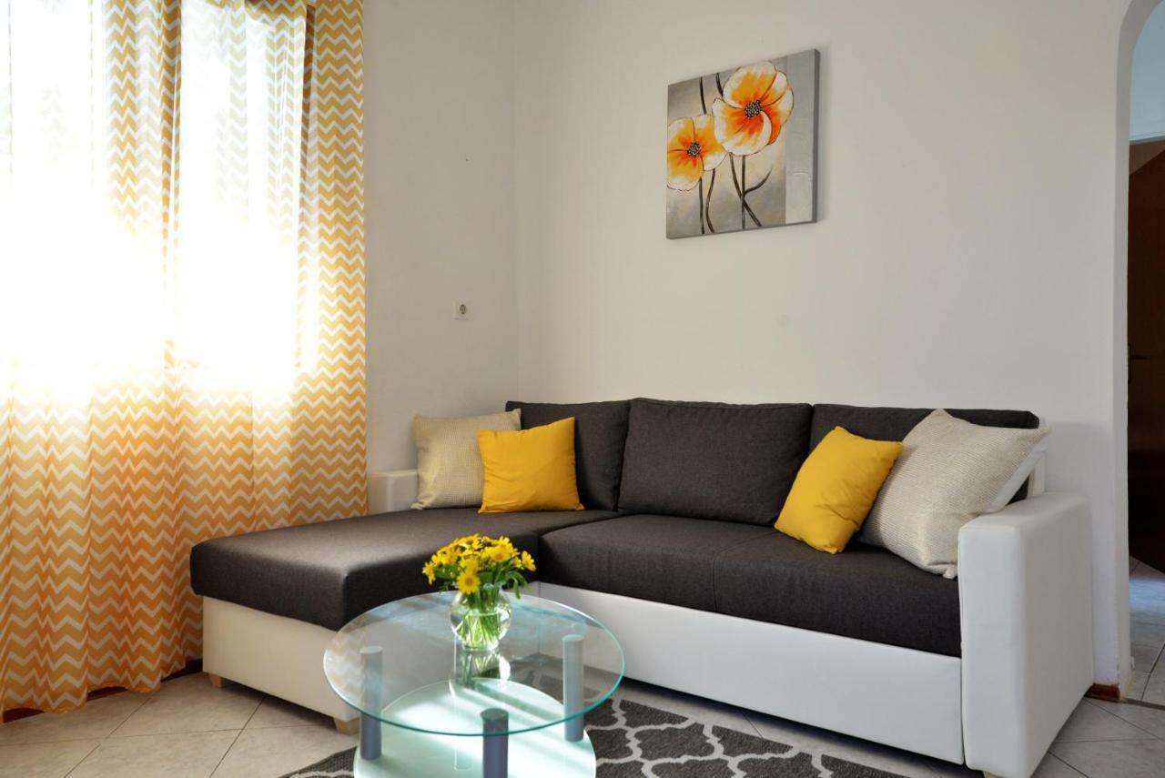Apartment In 무르테르 외부 사진